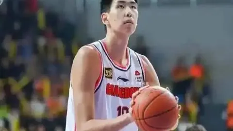 巴萨4-0皇马，莱万亚马尔拉菲尼亚建功，谁是最大赢家